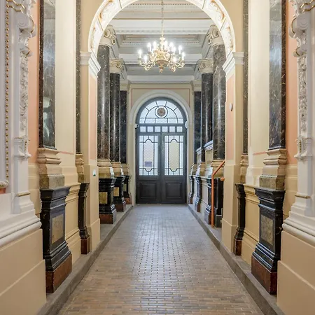 Apartman Palace Petrarca