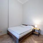Palace Petrarca Apartman *