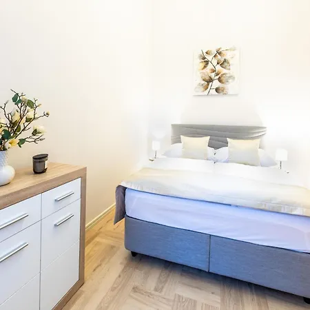 Palace Petrarca Appartement Praag